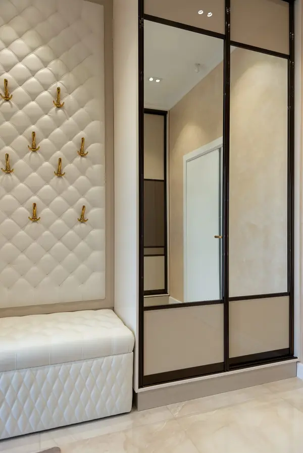 Дом с бассейном