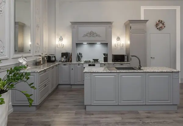 Классическая кухня для старого фонда Санкт-Петербурга