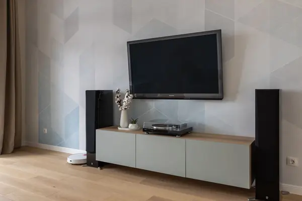 Трёхкомнатная квартира 81 м2