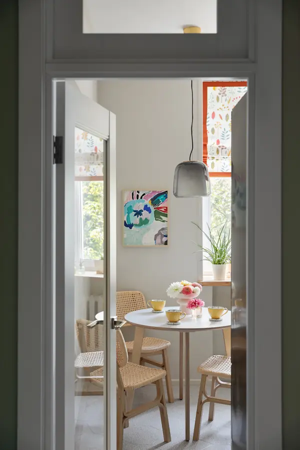 Квартира с мятными стенами