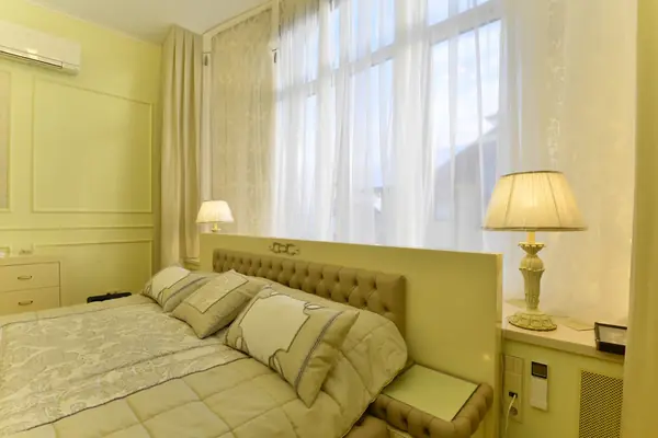 Великолепный дом за городом