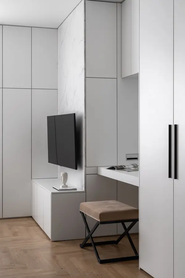 Студия для студентки