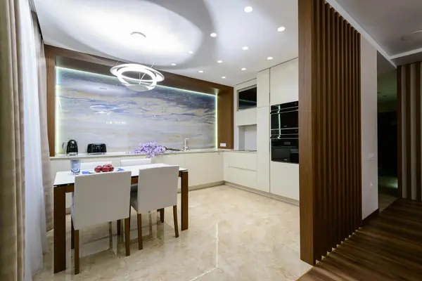 В отблесках солнца