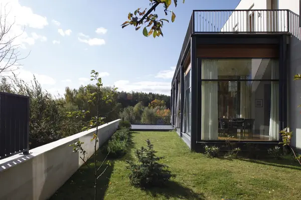 Дом в Иславском