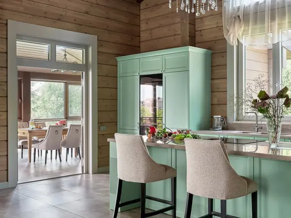 Дом из клееного бруса в стиле шале