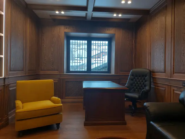 Кабинет в Английском стиле