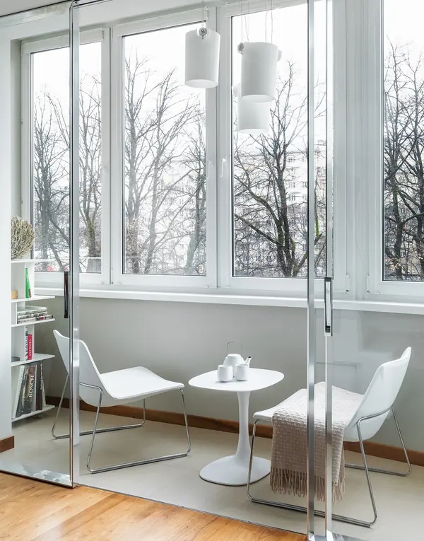 Белая квартира на Патриарших