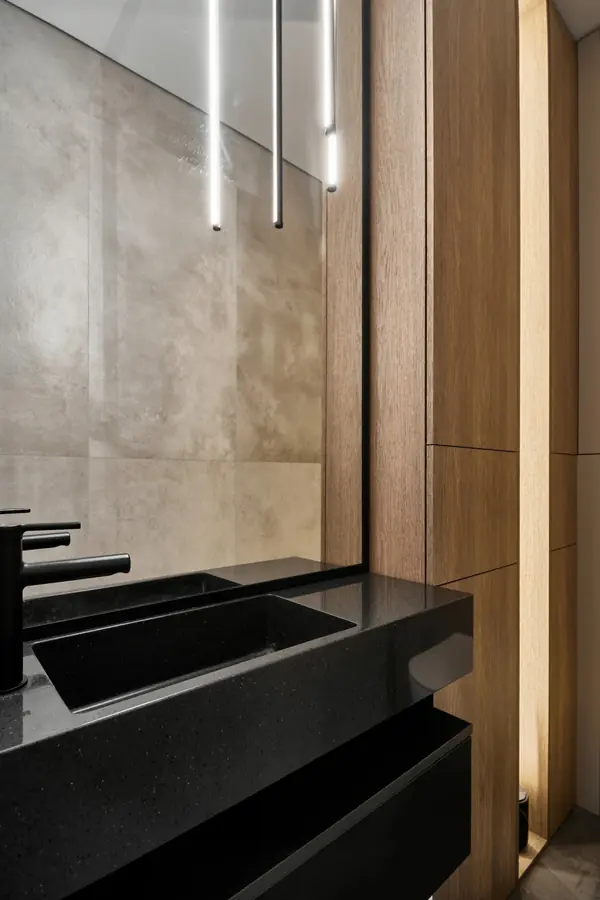 Дизайн проект квартиры 60м2.  Коридор и Ванные