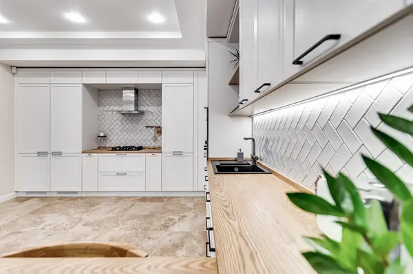 Красивая и уютная кухня для Калины