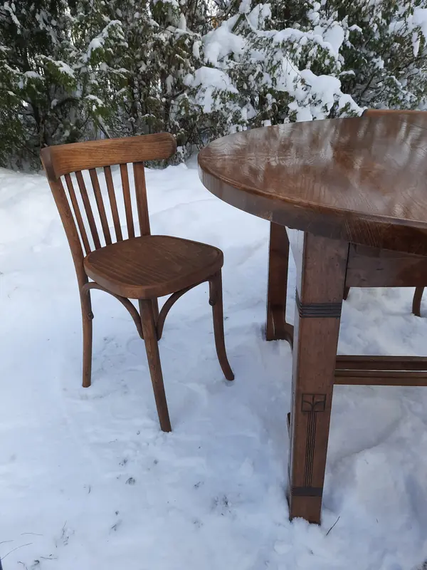 Раскладной круглый стол