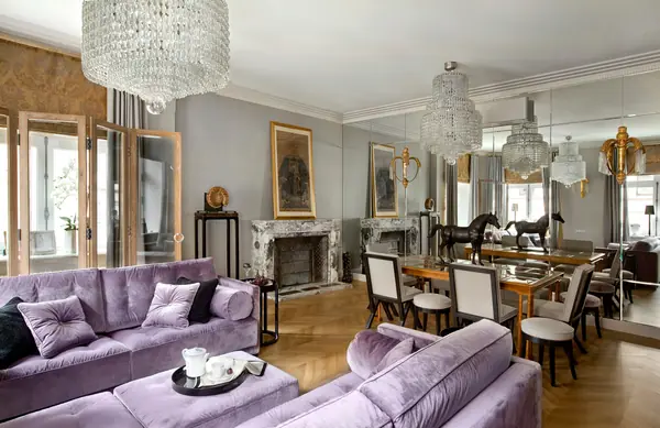 В серой дымке