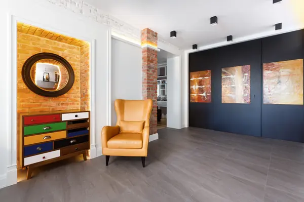 Квартира с яркими акцентами .160 м/кв