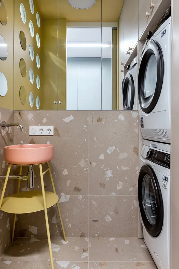 Moonflower: пространство, тающее в свете Луны