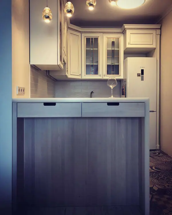 Барная стойка из полимеров и слэба и МДФ