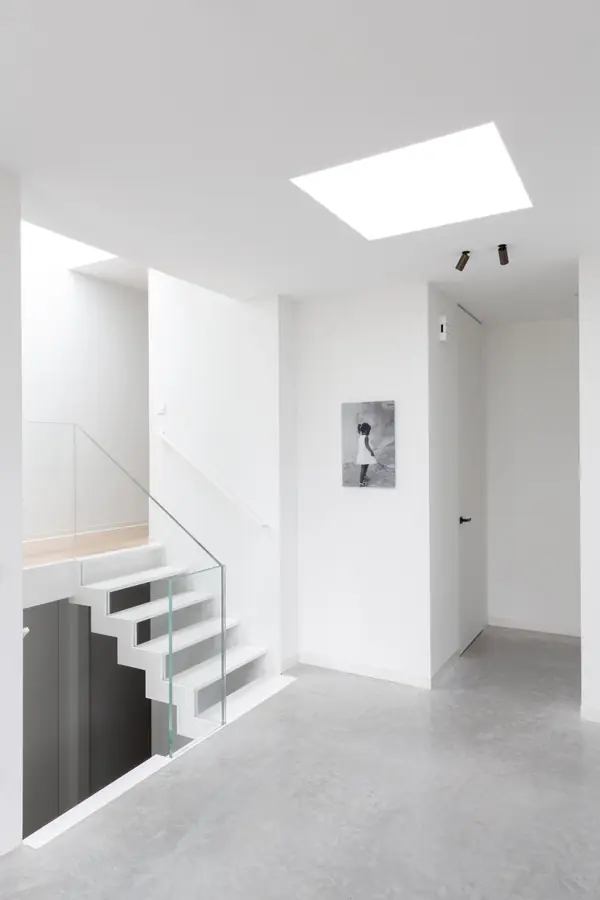 Идеальный интерьер: микроцемент в отделке частного дома