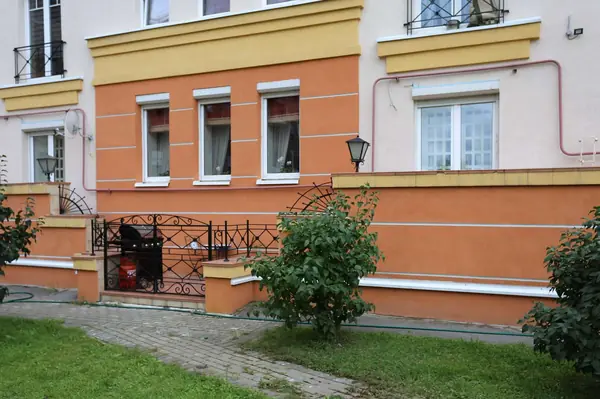 Трехкомнатная квартира на Петергофском