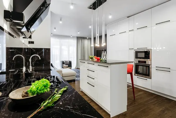 Танухаус в современном стиле