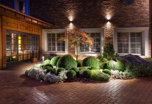 Ландшафтное и фасадное освещение г. Крайск, Беларусь