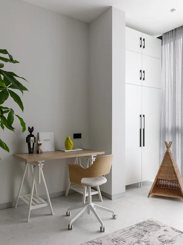 Монохромный минимализм