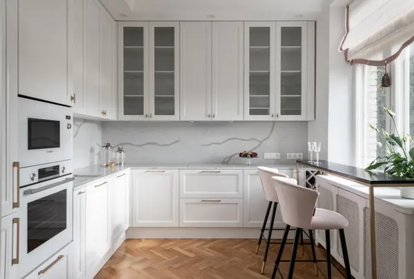 Квартира в сталинке в парижском стиле