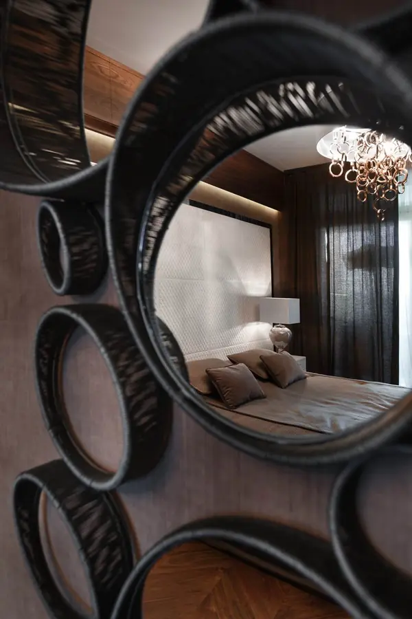 КВАРТИРА НА СУВОРОВСКОМ 1, 280 М2