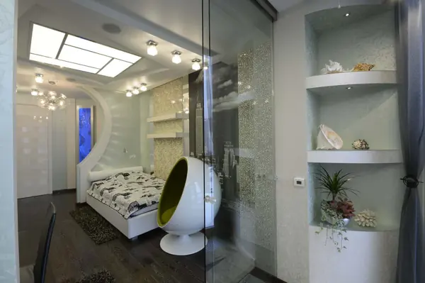 Проект частой квартиры "Стеклянный твист"