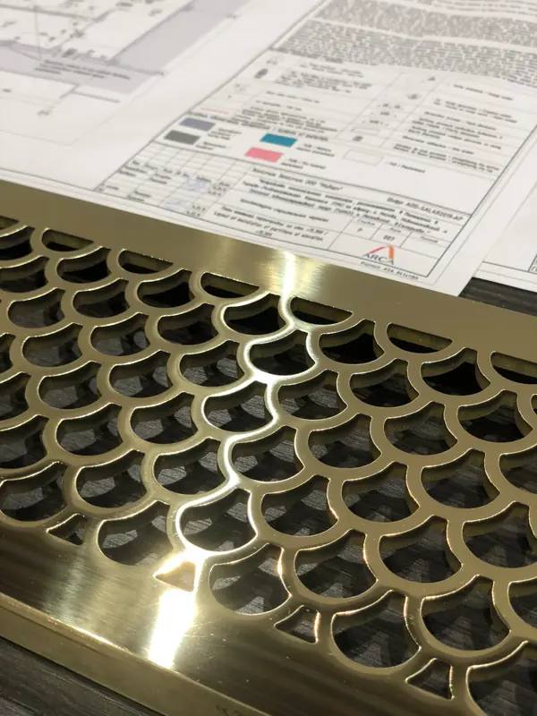 Напольные решётки