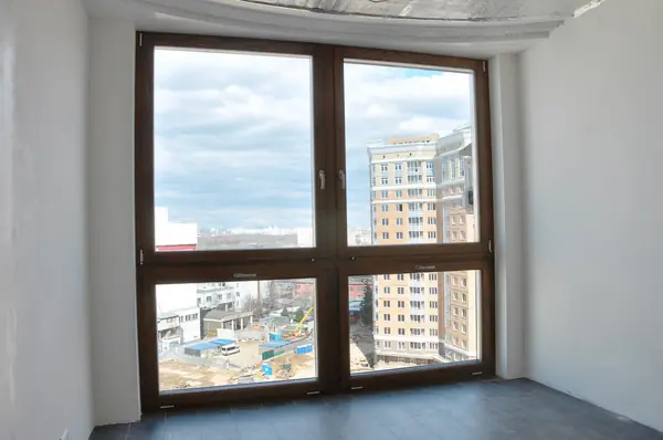 Остекление квартиры на Радиальной (дерево-алюминиевые окна)