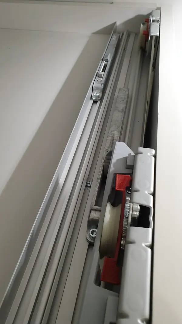 ЖК Краснобогатырская 90с2 Шкаф купе CINETO