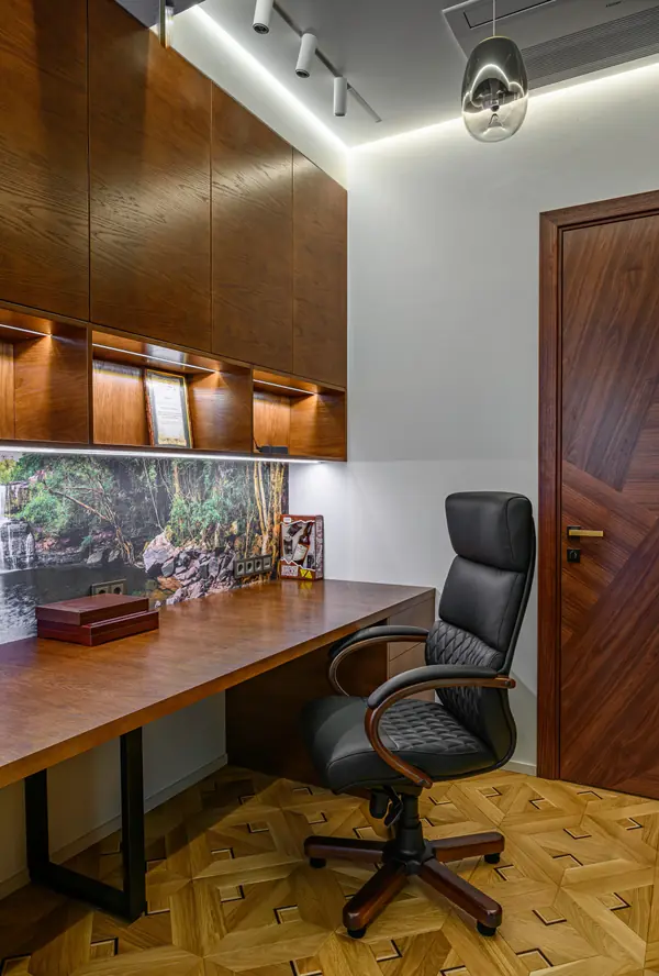 Кабинет для проекта в современном стиле