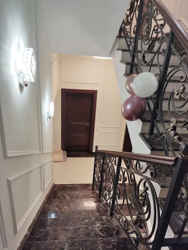 КОМПЛЕКТАЦИЯ ЗАГОРОДНОГО ДОМА ПЛОЩАДЬЮ 450,0М2 ОСВЕЩЕНИЕМ, МЕБЕЛЬЮ, ТЕКСТИЛЕМ.