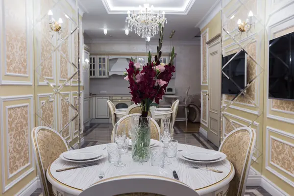 Золотая шкатулка