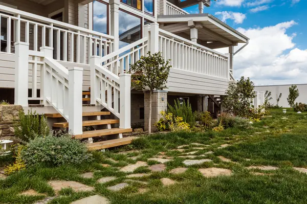 Вилла в пос. Мысхако с панорамным видом на море.