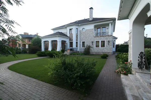 Беседка с летней кухней