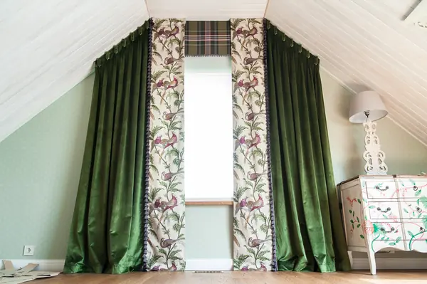 Дом с камином