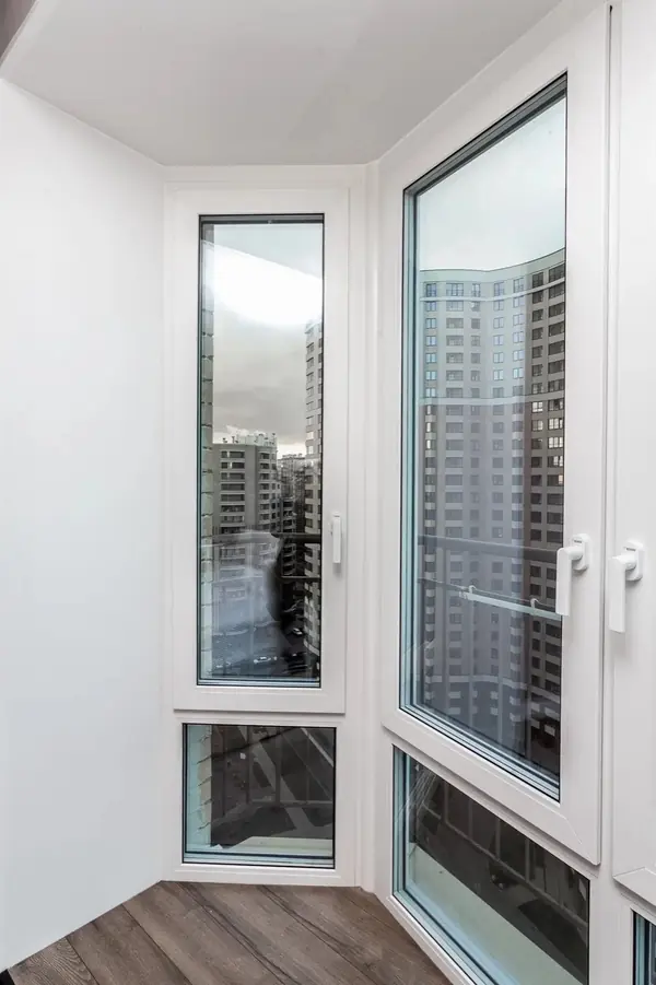 Остекление Балконов и лоджий с отделкой