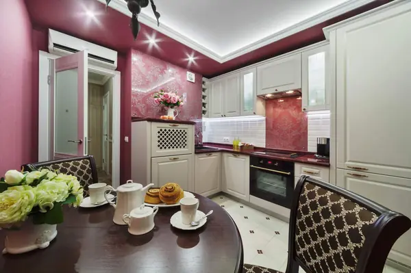 Интерьер маленькой квартиры в английском стиле