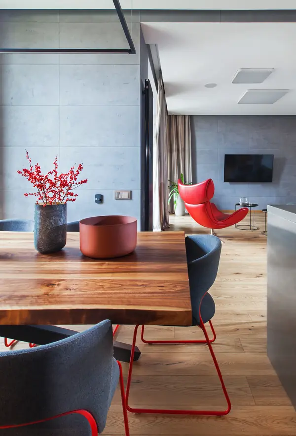 ДОМ НА НОВОЙ РИГЕ