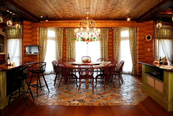 Деревянный дом 550 кв.м. в русском стиле