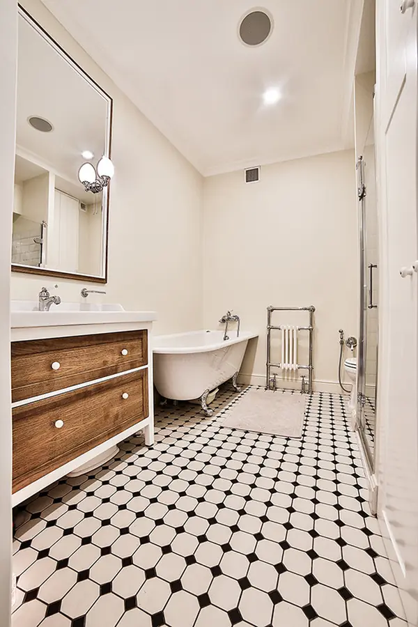 Из двушки в трешку. Квартира для семьи с детьми в центре Москвы.