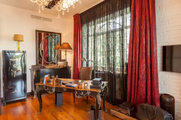 Рабочий кабинет