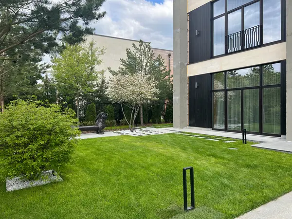 Сад в квадрате