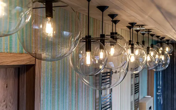 Интерьер ванной комнаты "Радуга на пляже"