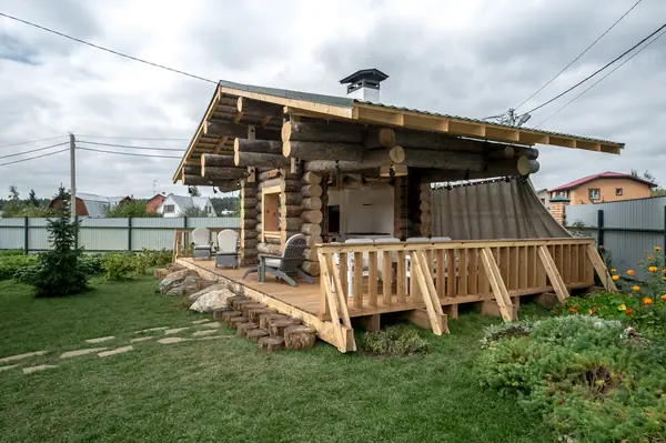 Парящий сруб