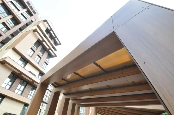 БЕСЕДКА. ЖК ОЛИМПИЙСКАЯ ДЕРЕВНЯ. НОВОГОРСК