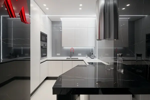 Проект двухкомнатной квартиры в ЖК V-house