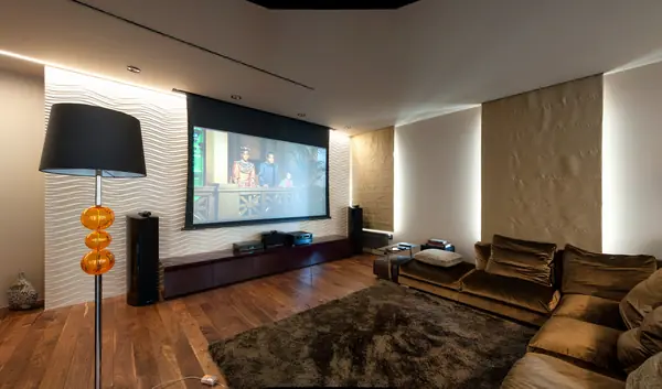 Домашний кинотеатр