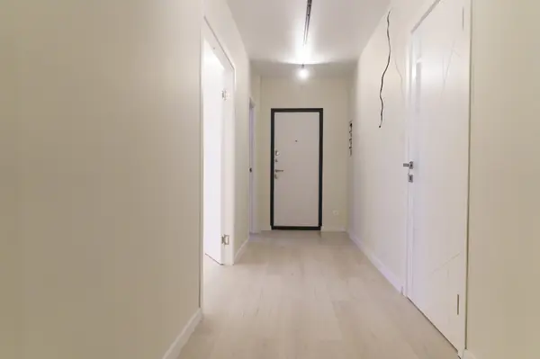 Отделка в светлых тонах Перово