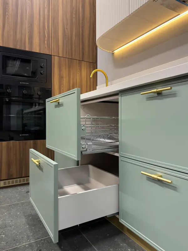 Кухня в шоуруме