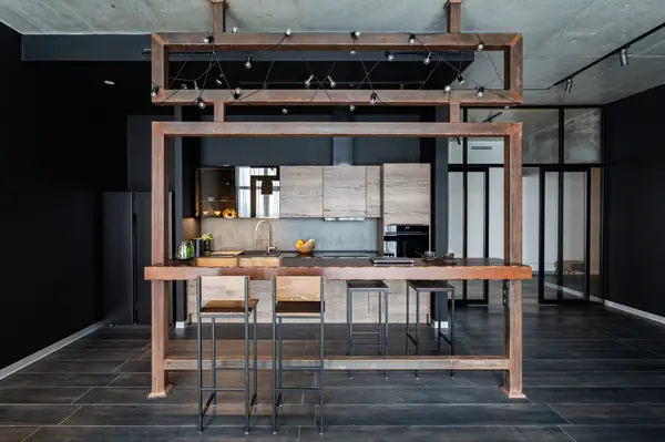 Квартира в черном